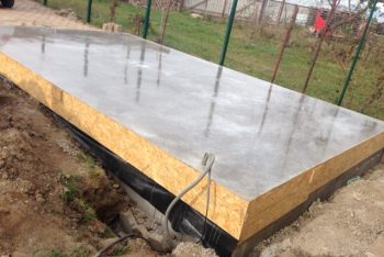 Betonová deska pod garáž