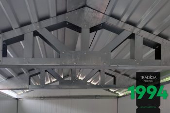 Sedlová strecha zvnútra