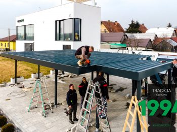 Montáž strechy prístrešku SIEBAU pre tri autá