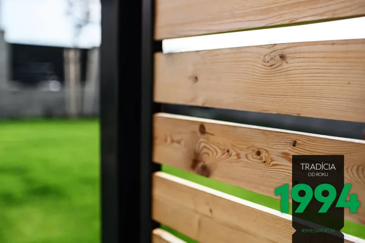 Detail na výplně pergoly