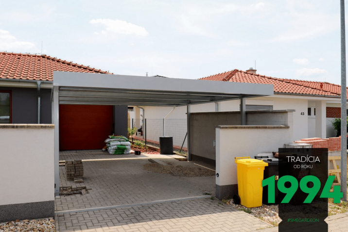 Šedý přístřešek SIEBAU pro dvě auta