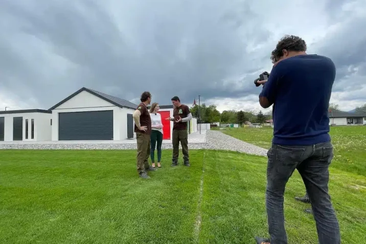 Natáčení Nové Zahrady v showroomu v Gardeonu