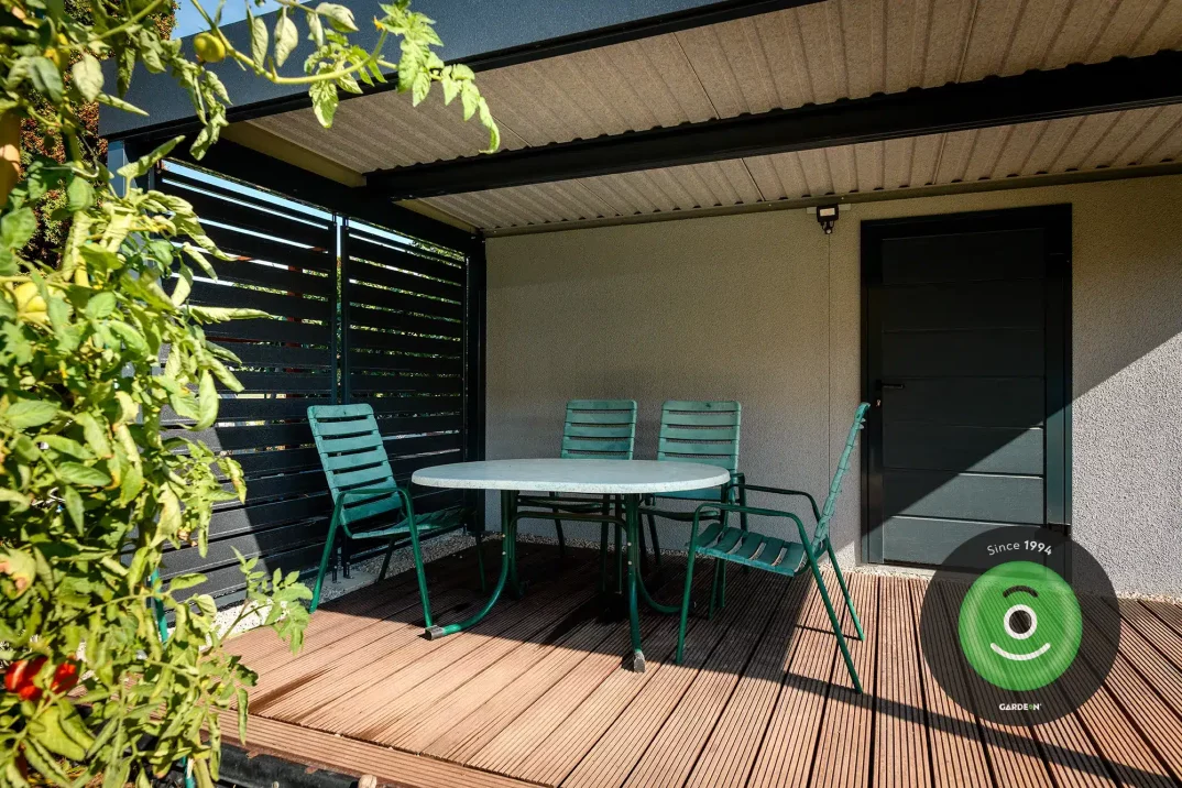 Posezení pod přístřeškem