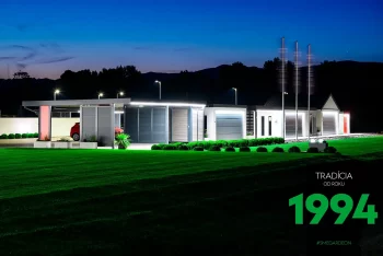 Showroom v noci