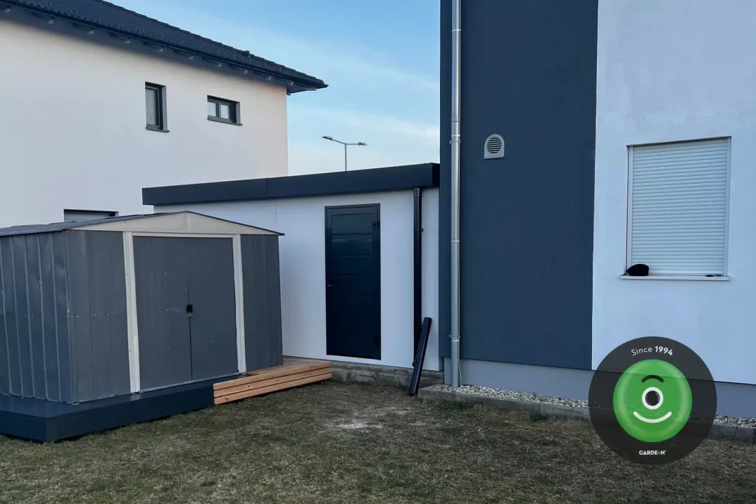 Starý vs. nový zahradní domek