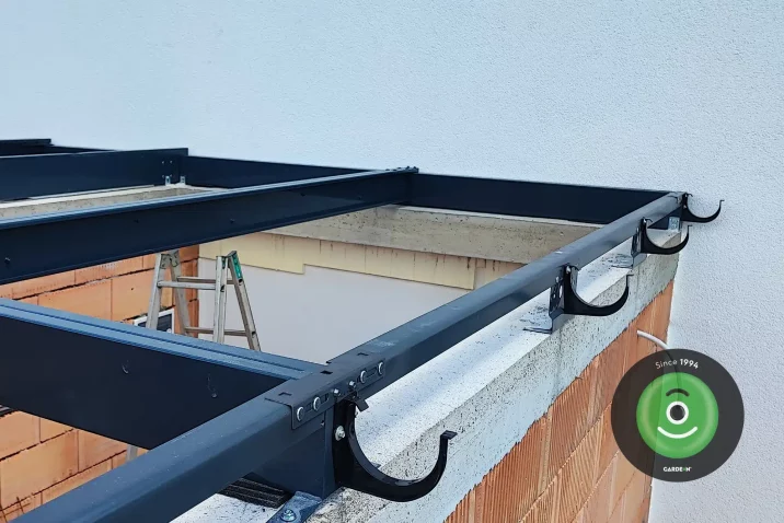 Zděné stěny a střecha THP