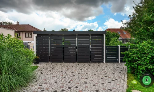 Zadní stěna s kovovou výplní na přístřešku GARDEON