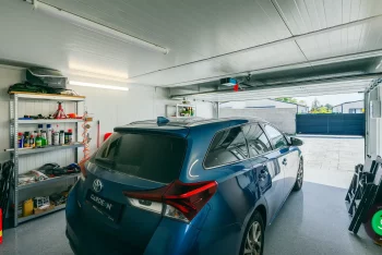 Interiér garáže Gardeon pro dvě auta