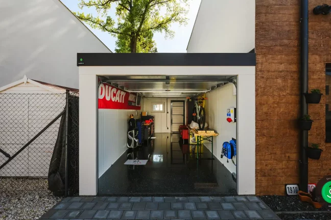 Moderní a stylová garáž gardeon